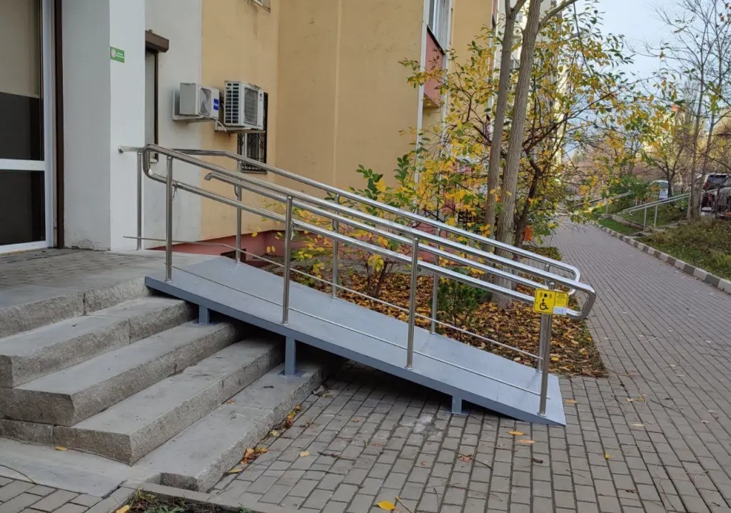 Ограждение из нержавеющей стали под ключ